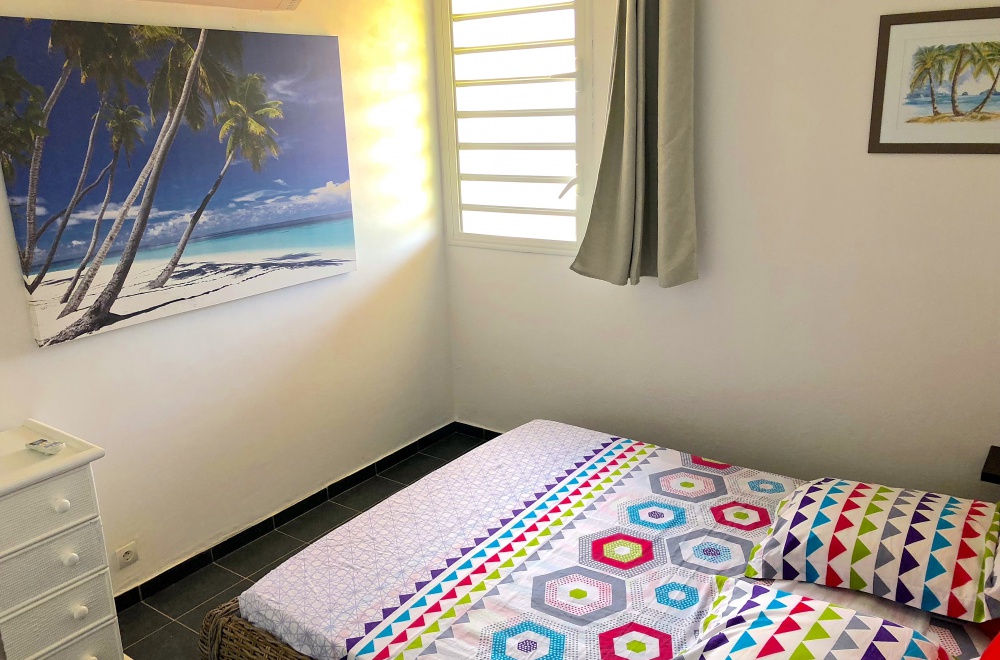 F3 : 1 chambre avec un lit de 160 cms - R&eacute;sidence Coco  